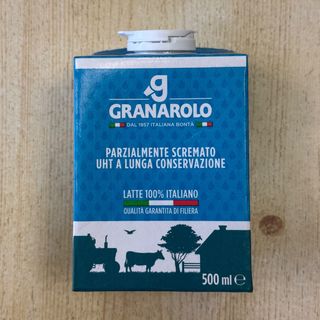 Latte parzialmente scremato