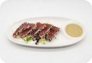 98 Tonno tataki 7 pezzi 