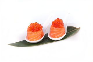 69 Gunkan tartare salmone 2 pezzi