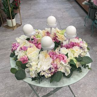 Centrotavola Rosa Fiori di Lena con candele