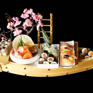 171.BARCA DI SUSHI 45PZ