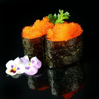 136.GUNKAN TOBIKO