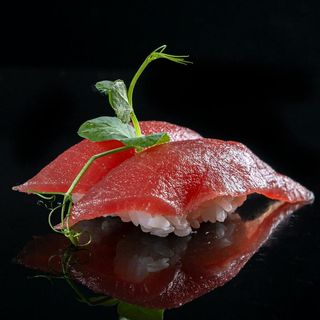 41.NIGIRI MAGURO