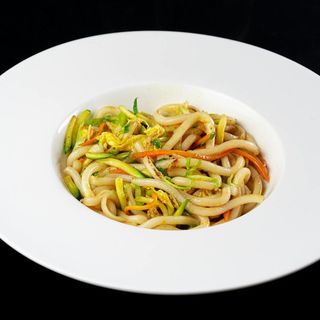 218.UDON CON VERDURE