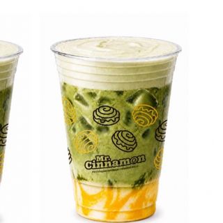 Iced latte matcha mango