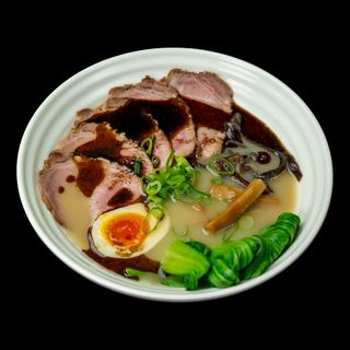 Ramen tonkatsu black oil