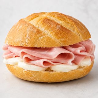 Rosetta prosciutto cotto e mozzarella