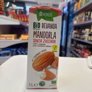 Bevanda a base di mandorla 1Litro