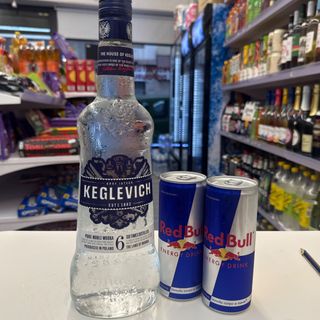 Vodka Keglevich Fredda + 2 Red Bull