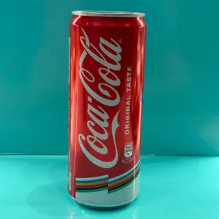 Coca Cola in lattina