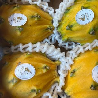 Dragon fruit giallo 1 pezzo