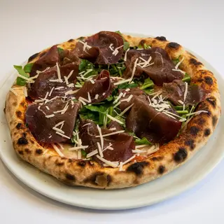 Bresaola pizza