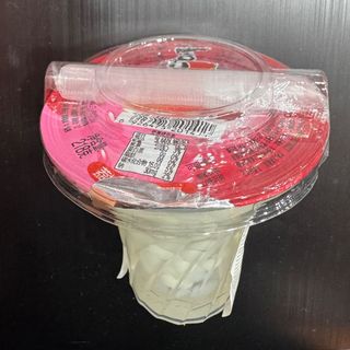 Gelatina di frutta con cannuccia gusto litchi