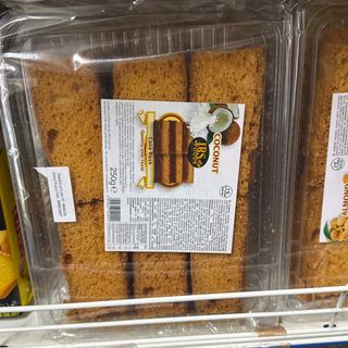 Coconut cakerusk