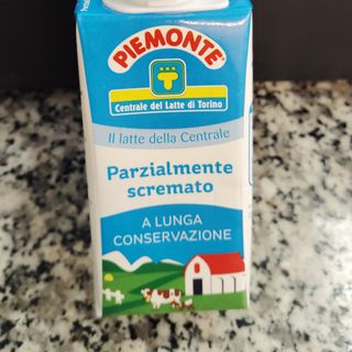 Latte Parzialmente Scremato da 200ML