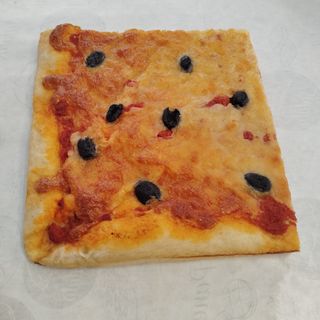 Trancio Pizza Margherita Olive