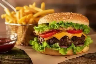 Menù - Double beef burger + patatine + lattina