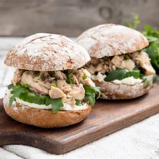 Panino con tonno