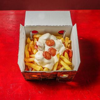 Patatine wurstel e provola