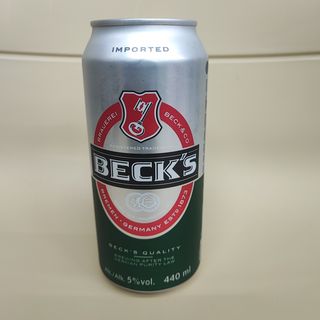 Birra Becks lattina