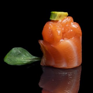 65. Sake - 1 pezzo