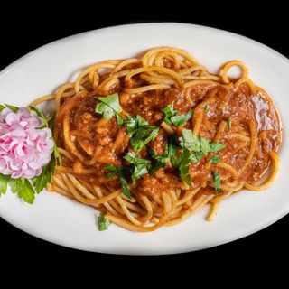 245. Pasta al ragù