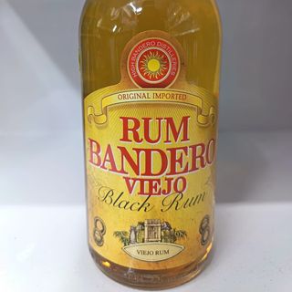 Rum  Sandero black r
