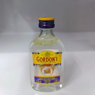 Gordon's London dry gin