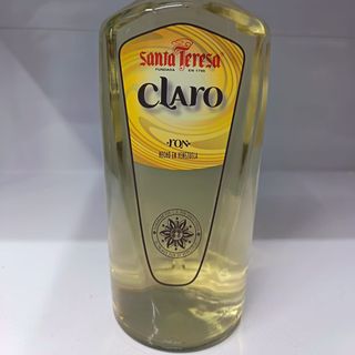The Queen grappa
