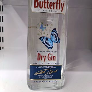 Butterfly dry gin
