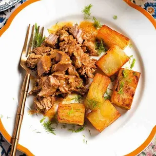 Patate al forno con pulled pork e fuso di provola