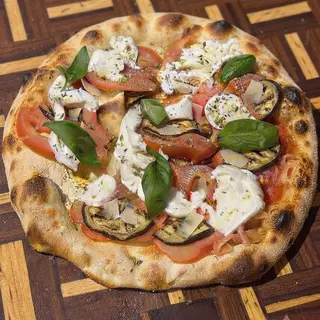 BACIO CAPRESE