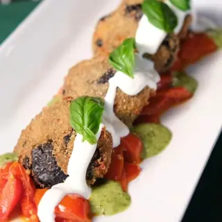 Polpette di melanzane, pomodorino datterino, fuso di provola 4pz.