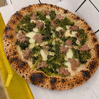 Salsiccia e friarielli