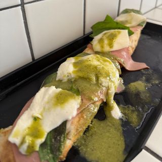 TRONCHETTO MORTADELLA E PISTACCHIO