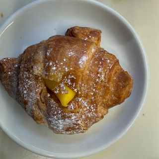 Cornetto mignon con crema