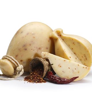Provola con peperoncino