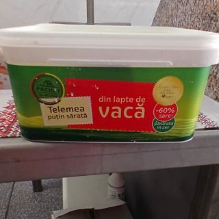 Unilact- Telemea putin sarata 500 gr