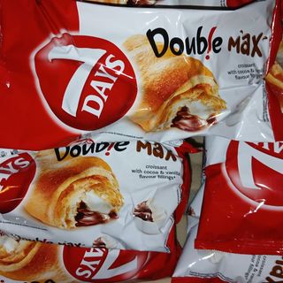 croissant double max, cu cacao si vanilla