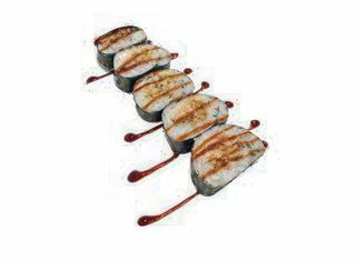 D44.Futomaki salmone cotto