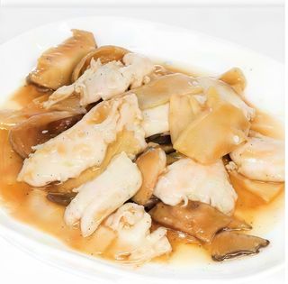 16.Pollo con funghi e bambù