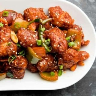CHILLI CHICKEN