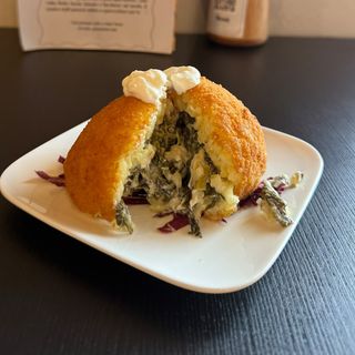 Friariella