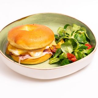 Bec Bagel