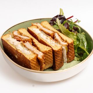 Crispy Chicken Sando
