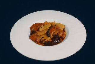 Vitello funghi bambù