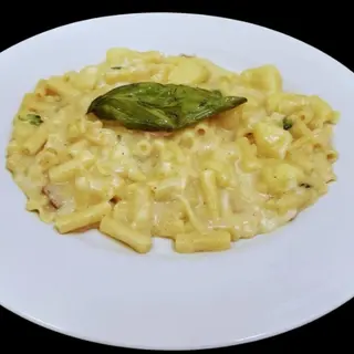 Pasta patate e provola
