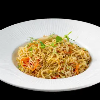 Ramen saltato con verdure