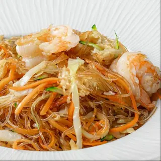 Spaghetti di soia con frutti di mare