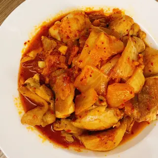 Pollo con kimchi alla coreana piccante